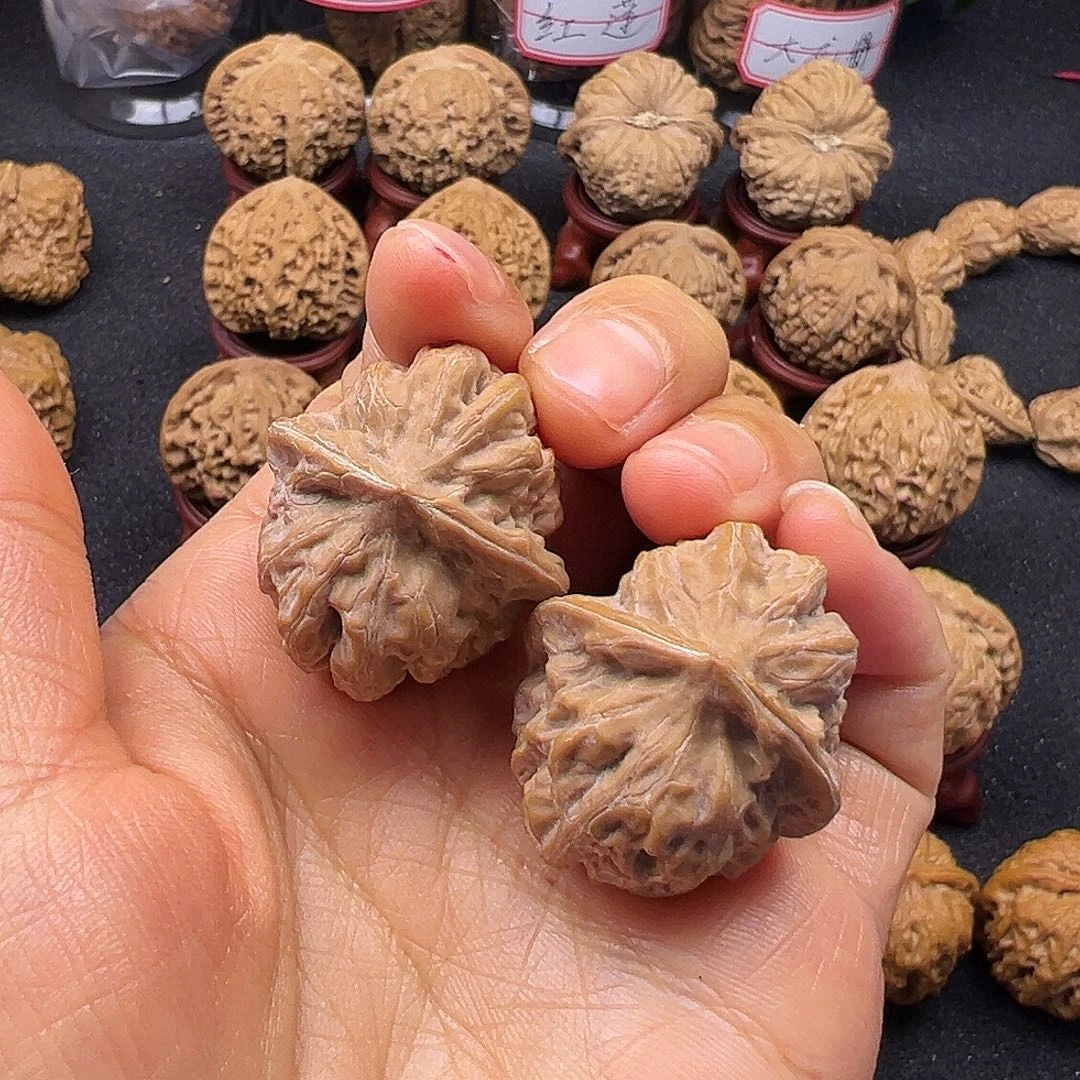 吊坠文玩核桃门头沟元宝32