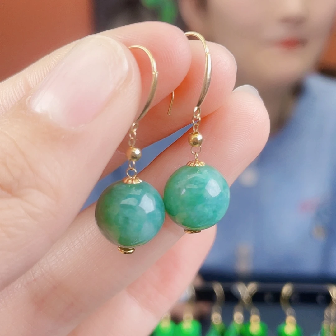 翡翠18K金镶嵌耳饰