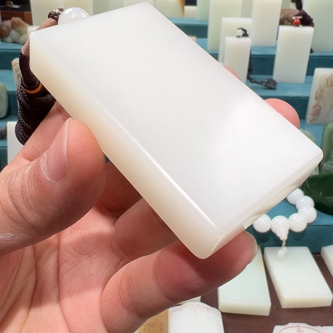 大***M定制和田玉未镶嵌和田玉