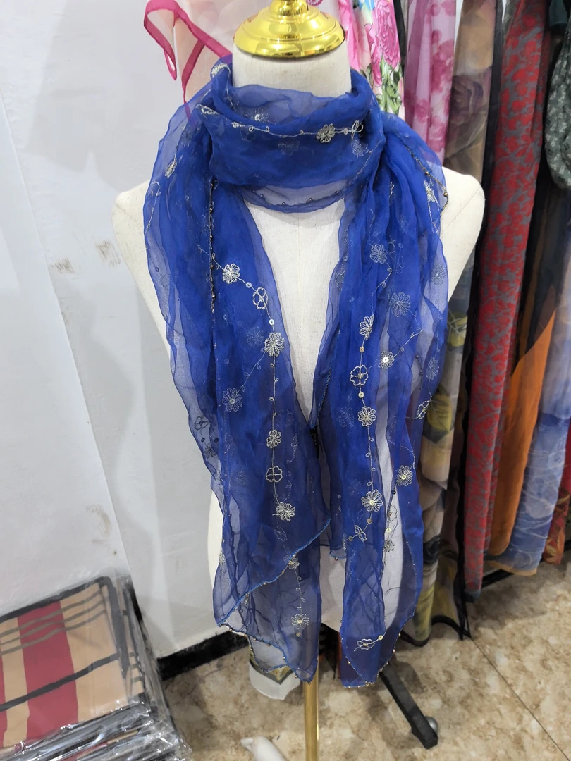 欧根纱时尚女长款百搭围巾披肩