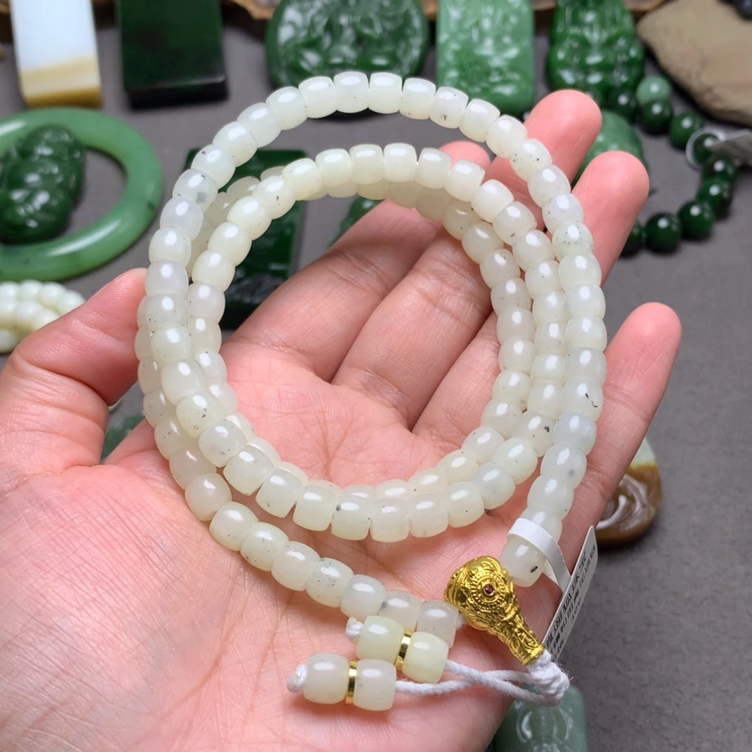 和田玉未镶嵌毛衣链