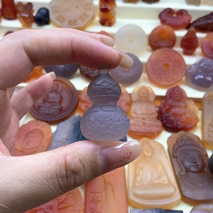 玛瑙/玉髓颈饰未镶嵌啊**啊