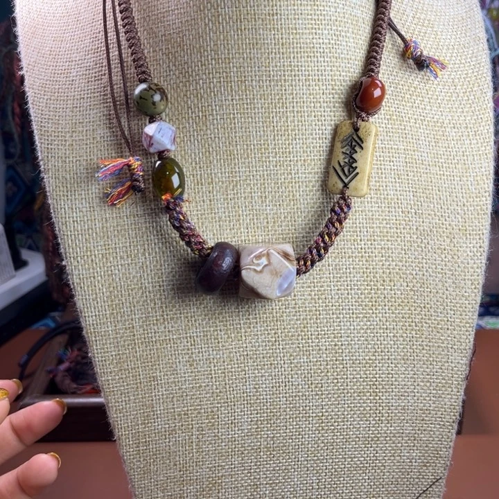 玛瑙/玉髓未镶嵌颈饰