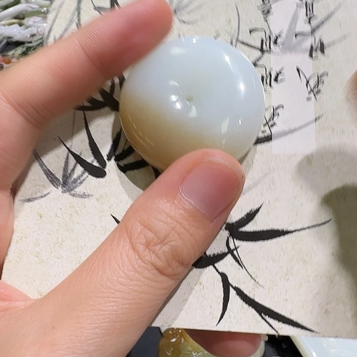 至***简未镶嵌手链和田玉