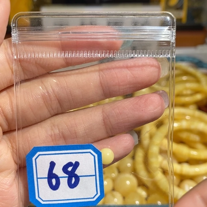 未镶嵌琥珀珠宝奇石68