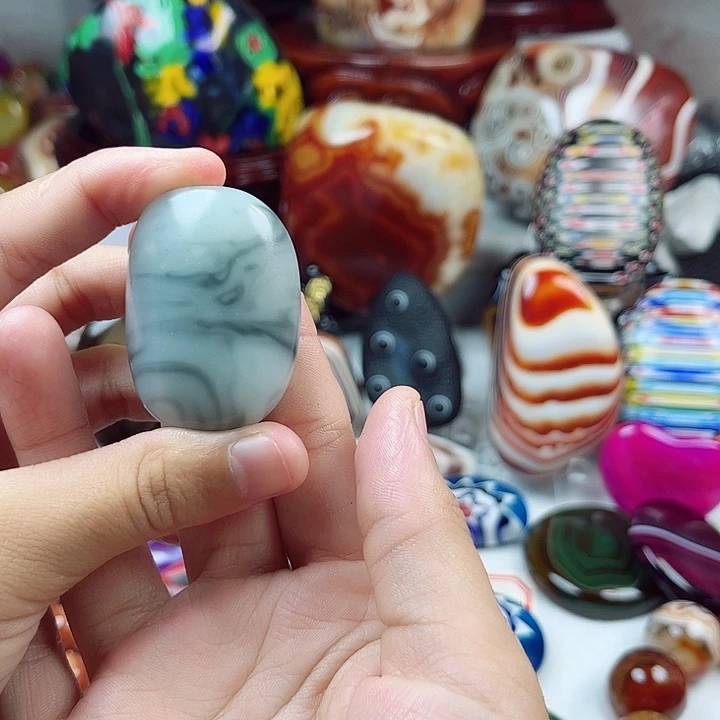 玛瑙/玉髓未镶嵌耳饰