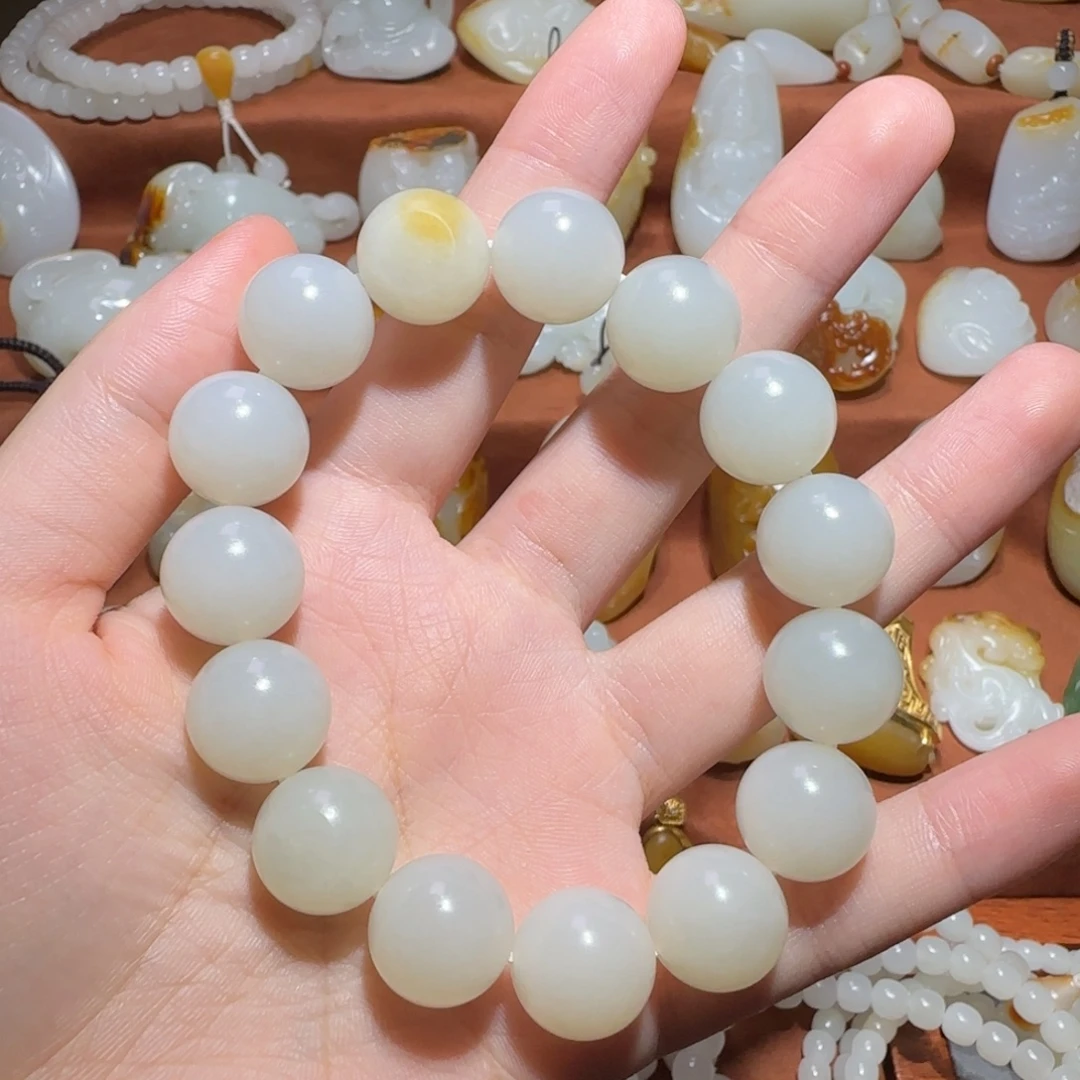 怀***旧和田玉未镶嵌手链