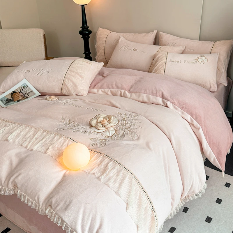 公主风加厚牛奶绒刺绣四件套防静电被套床单婴儿绒床品套件法兰绒