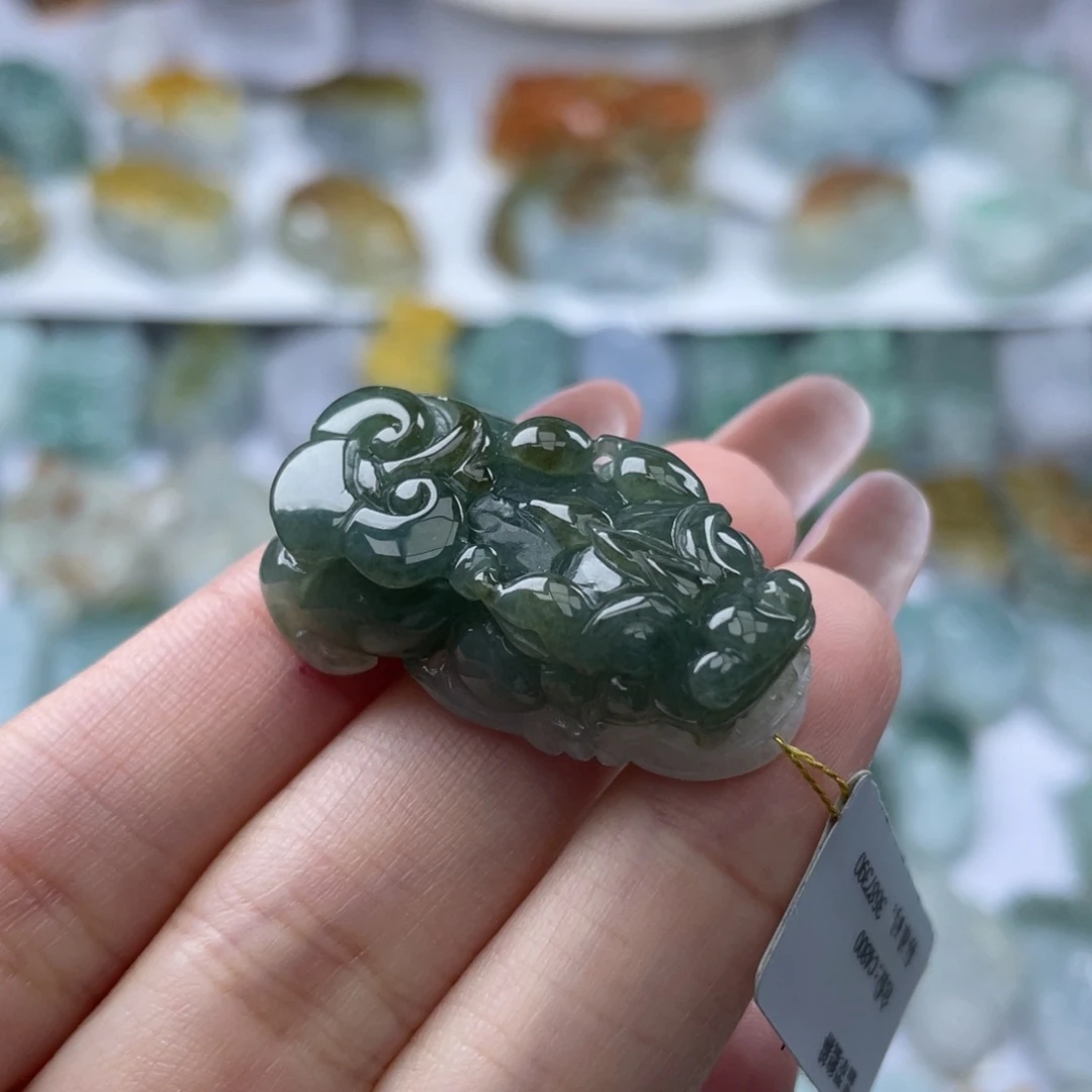 颈饰未镶嵌翡翠貔貅36