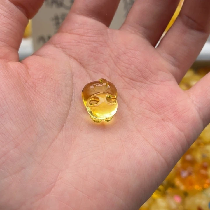 ᰔ****蜜蜡未镶嵌珠宝奇石
