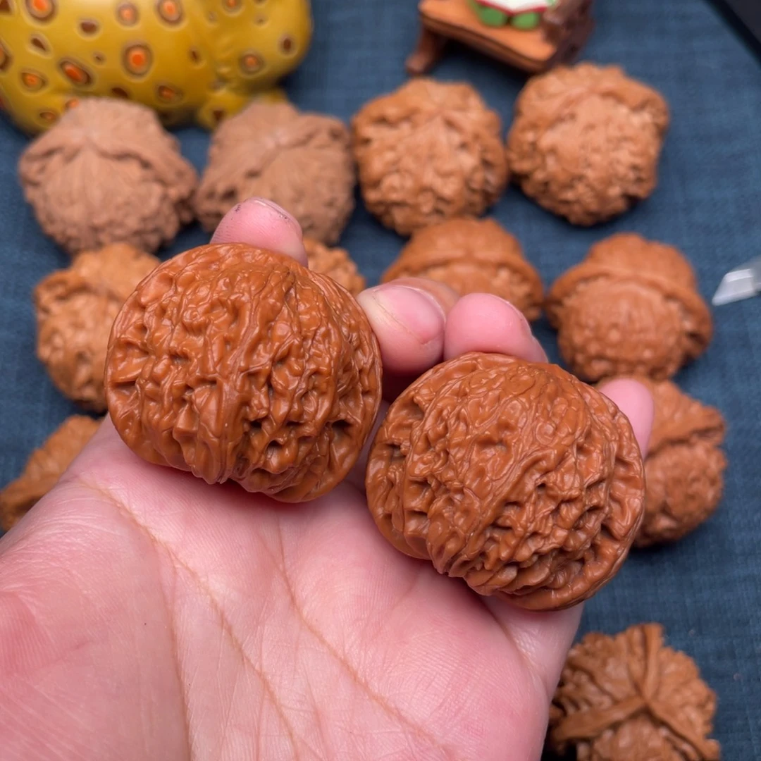 半***皮把件文玩核桃39山地正磨全品