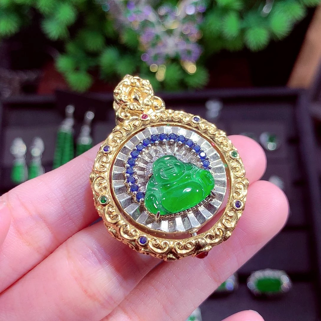 颈饰未镶嵌翡翠天然