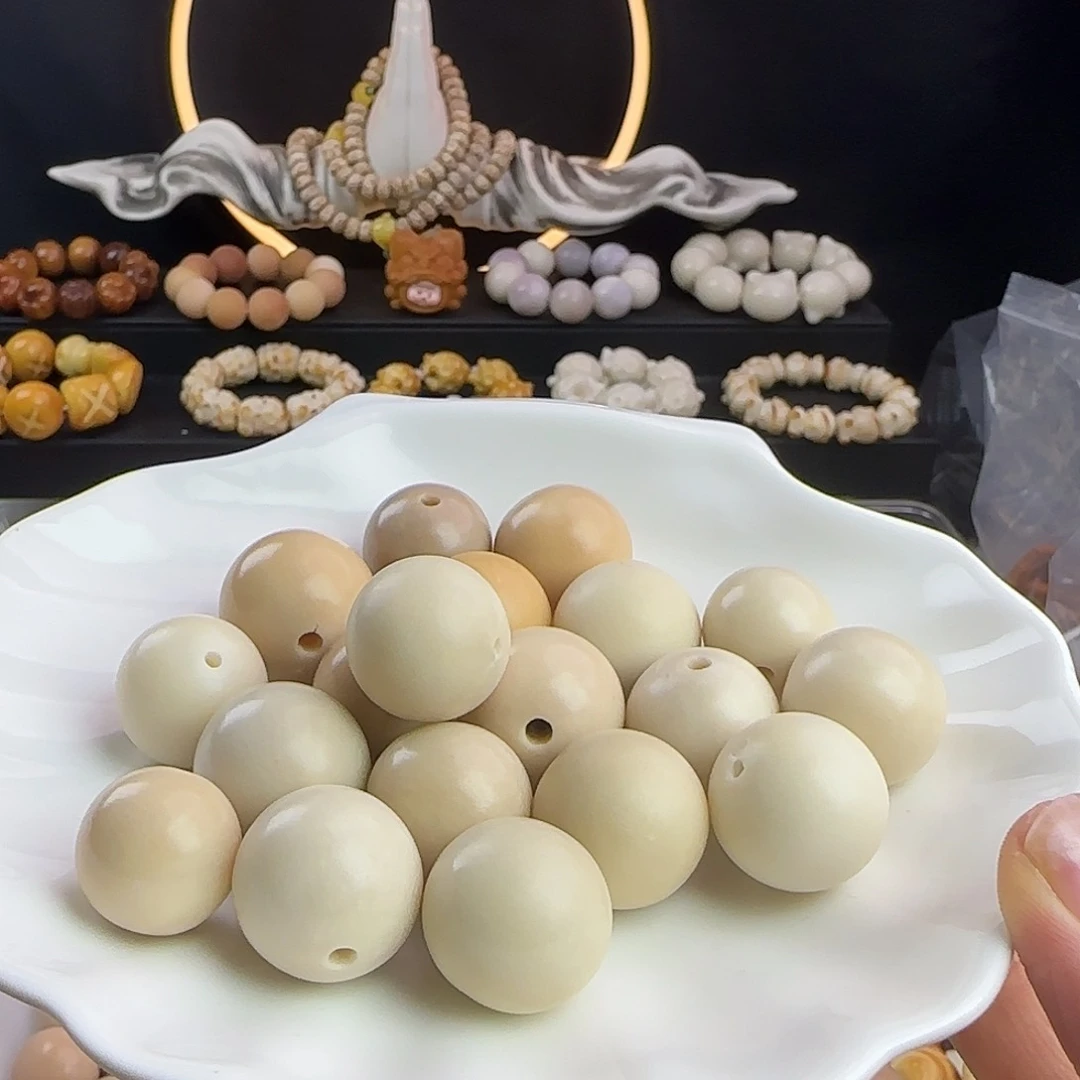 菩提根/象牙果吊坠瑕疵牙果卡19-22圆6颗