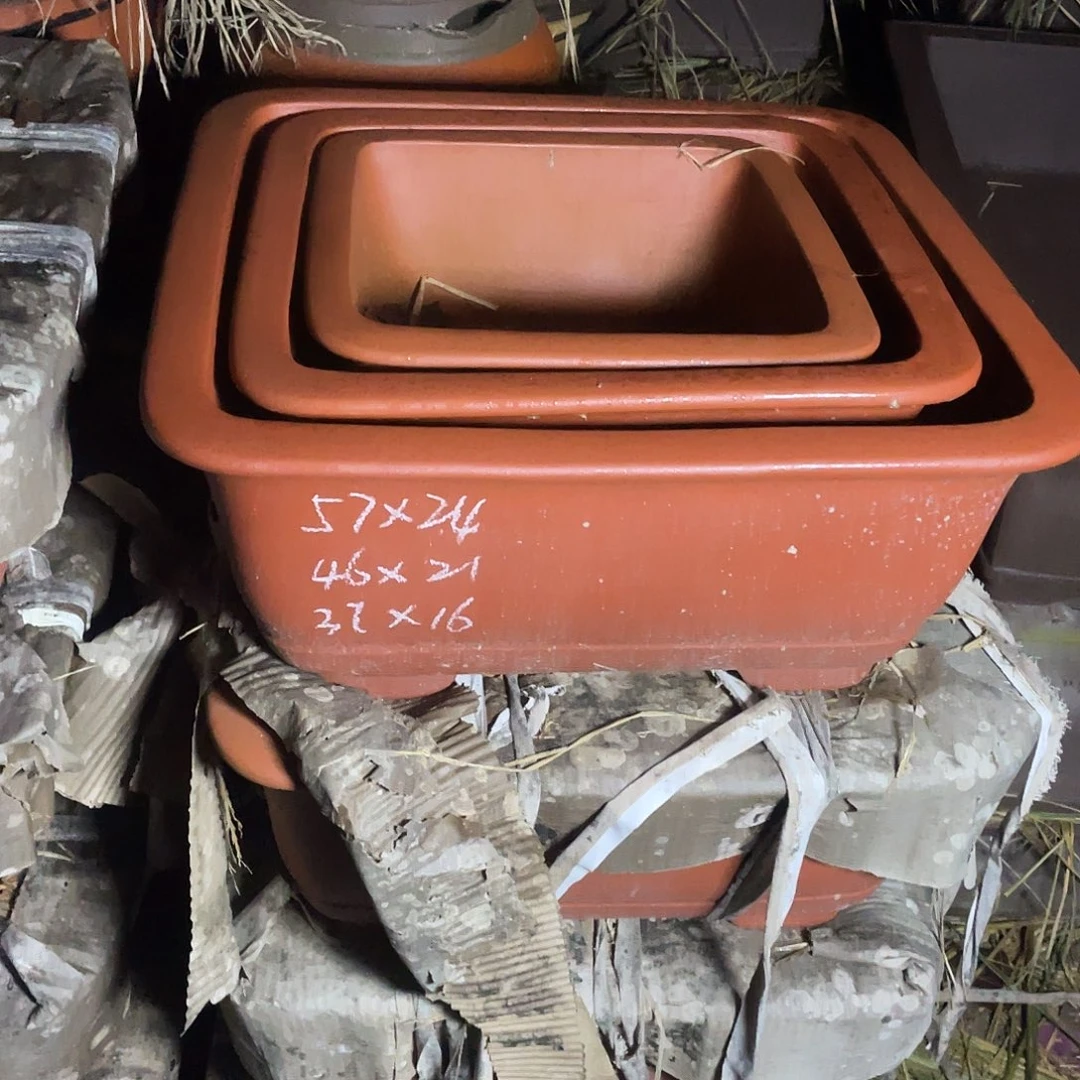 辰***坤紫砂大红袍正方盆一套3只