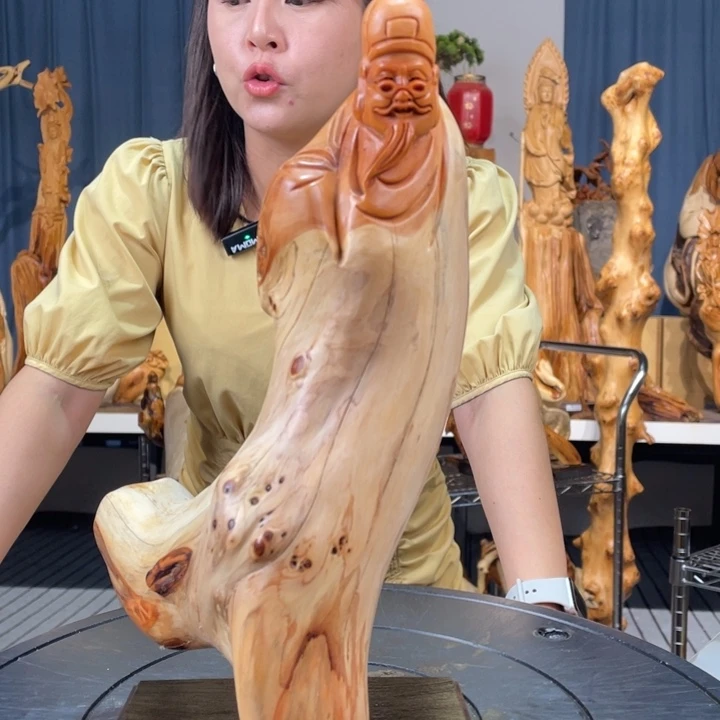 柏木（崖柏）随型摆件