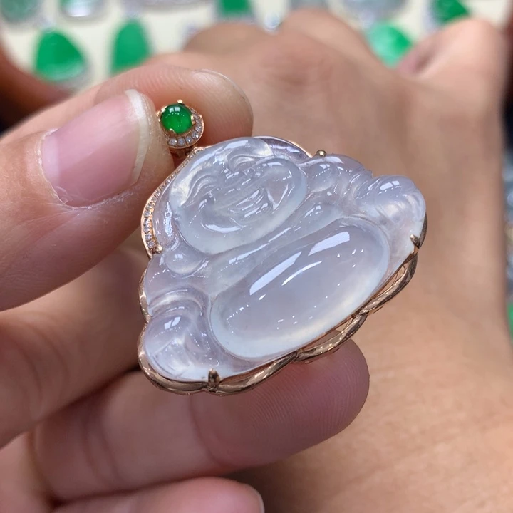 翡翠吊坠(不含链)18K金镶嵌