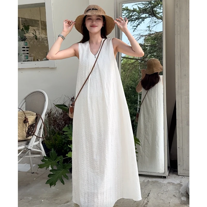 凉感棉 整身精美刺绣！设计感夏季新款慵懒风无袖V领气质连衣裙女