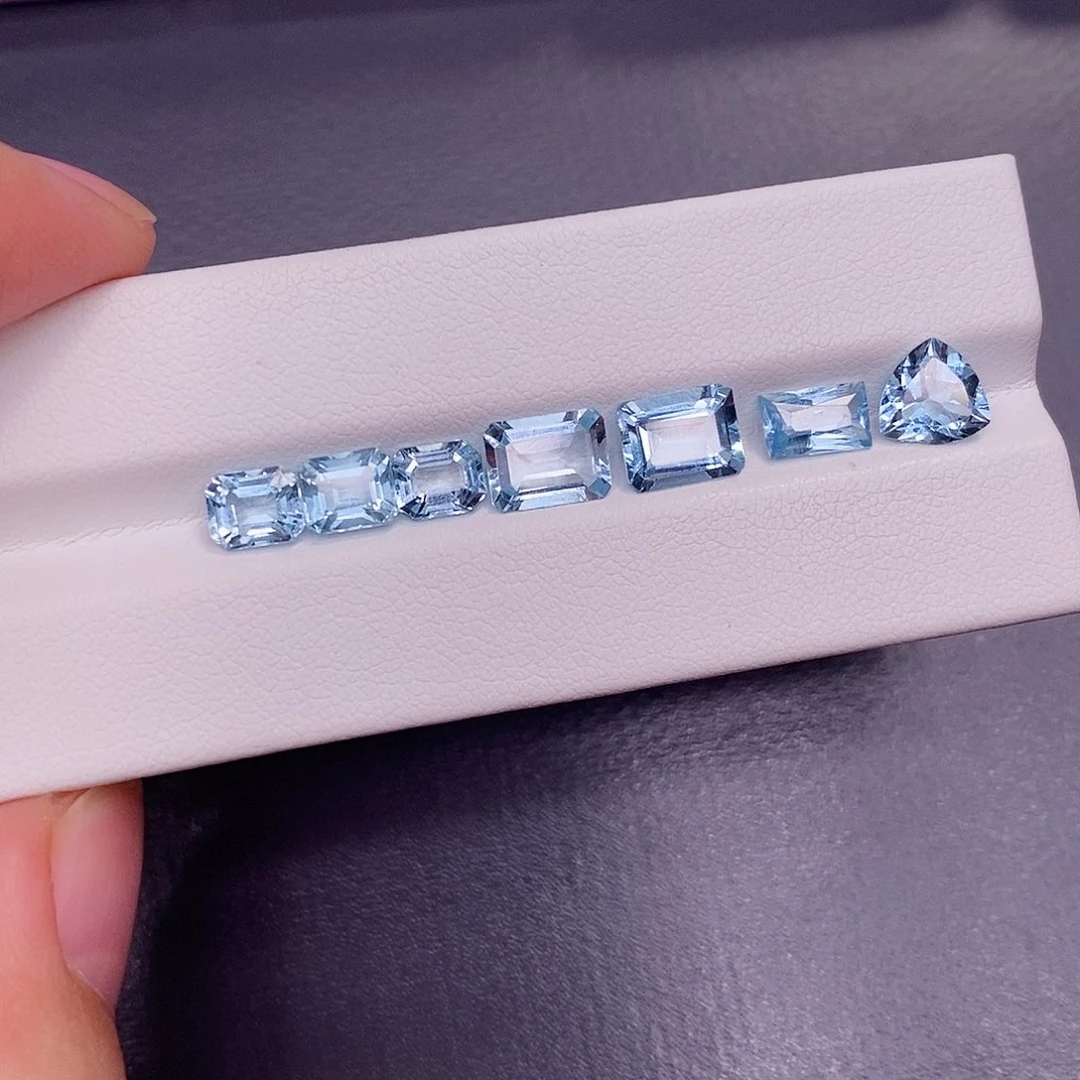 裸石海蓝宝石300一克拉，仅供展示，挑好上定向