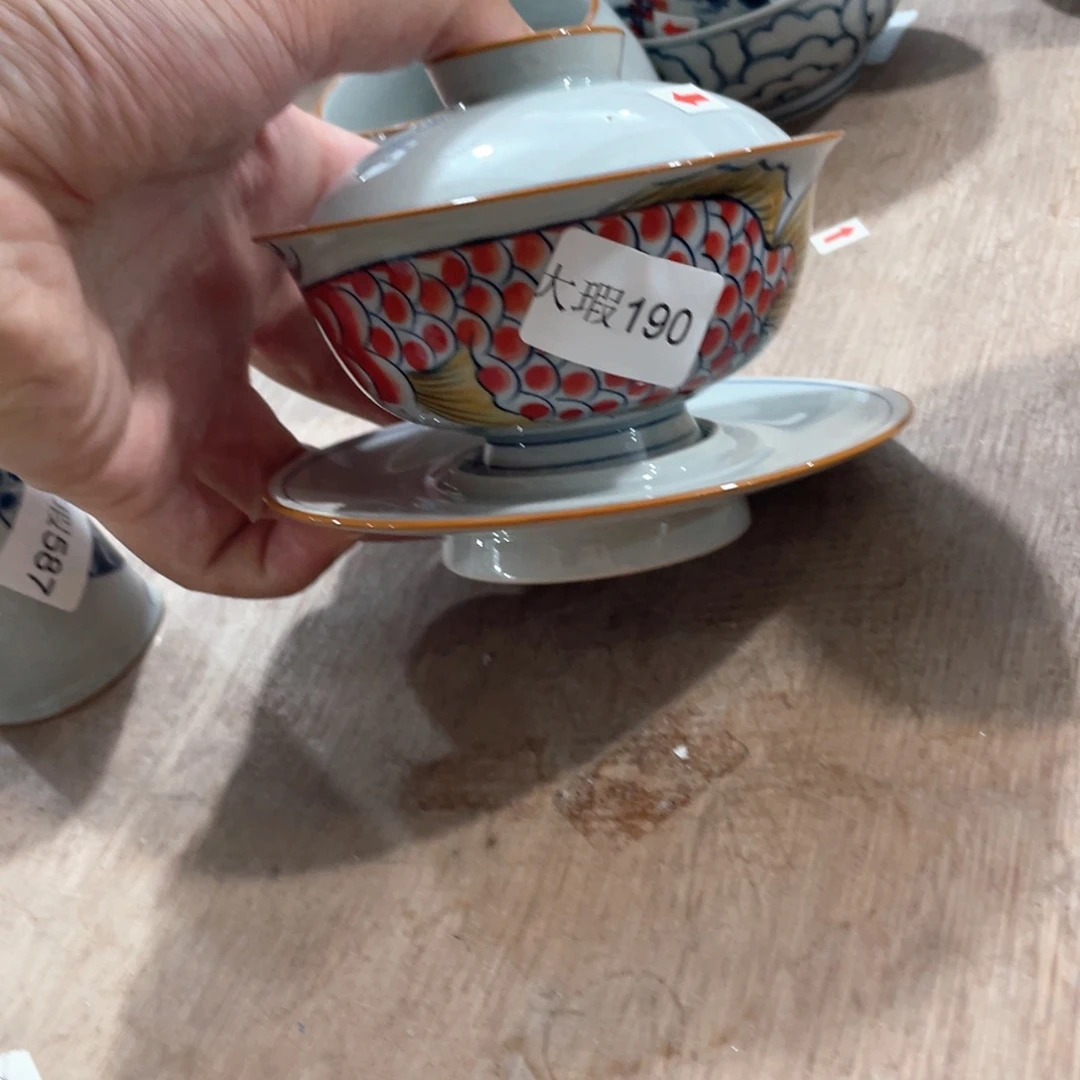 釉下手绘茶具微瑕