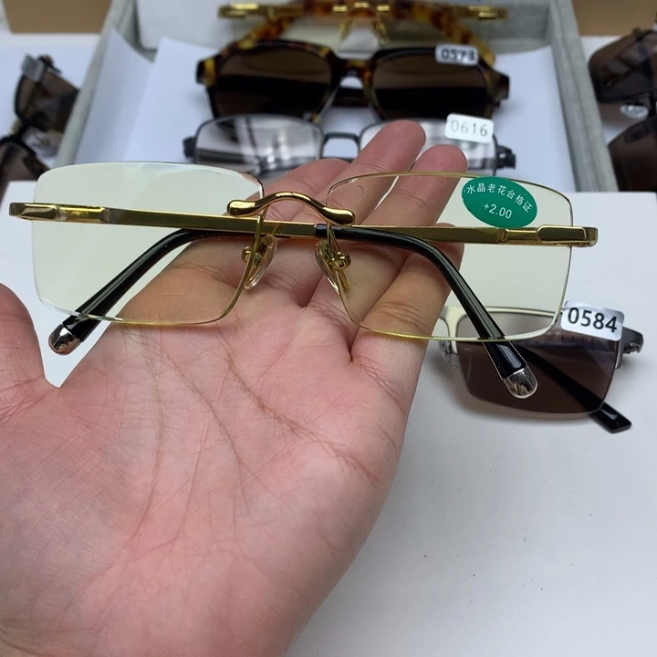 一体款竹叶青老花200度