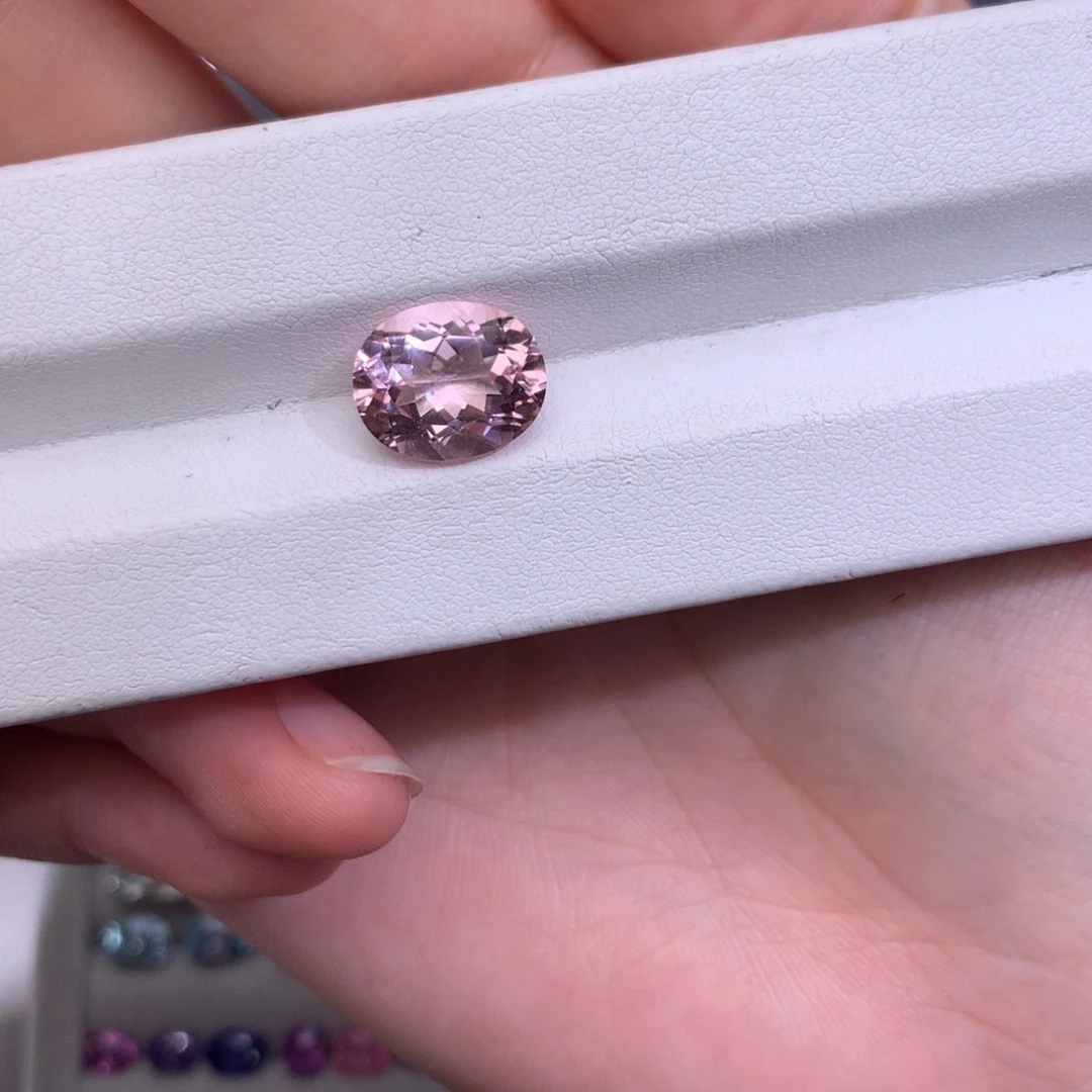 绿柱石（摩根石）裸石4.39ct