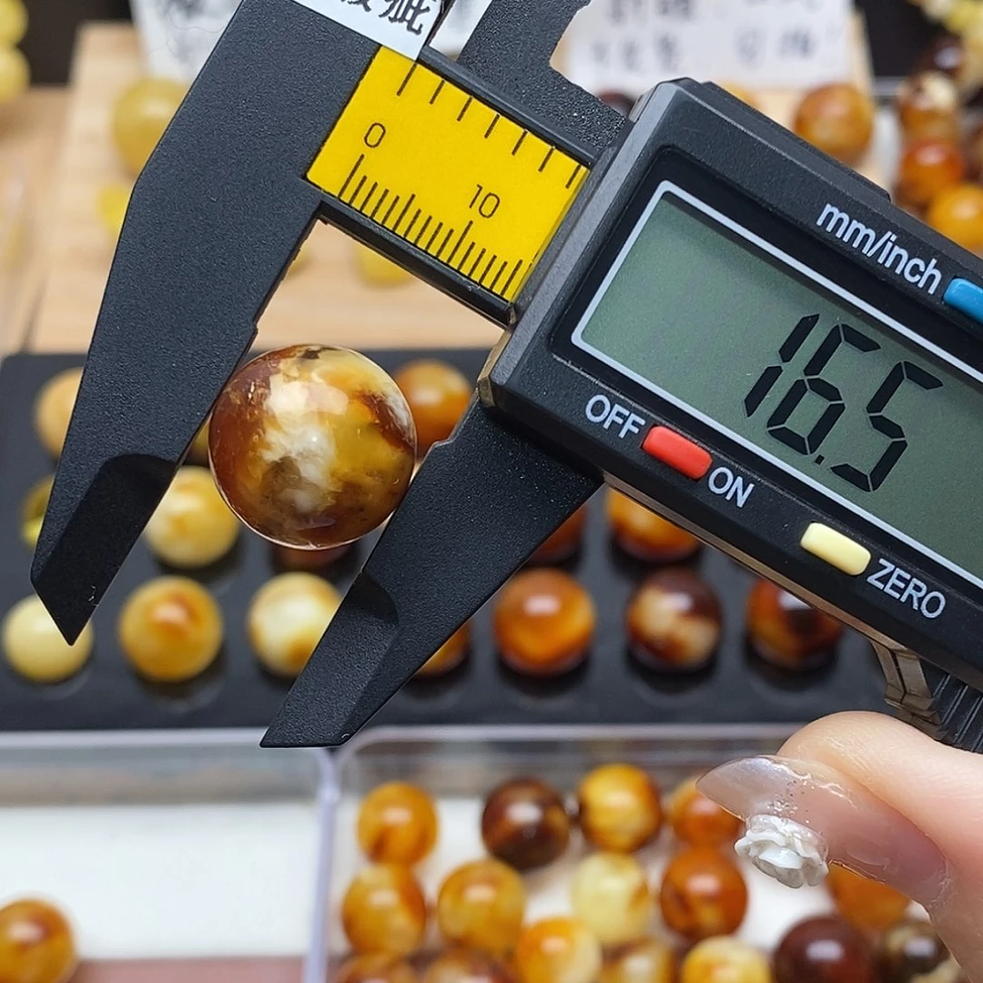 虫珀未镶嵌裸石蜜蜡944