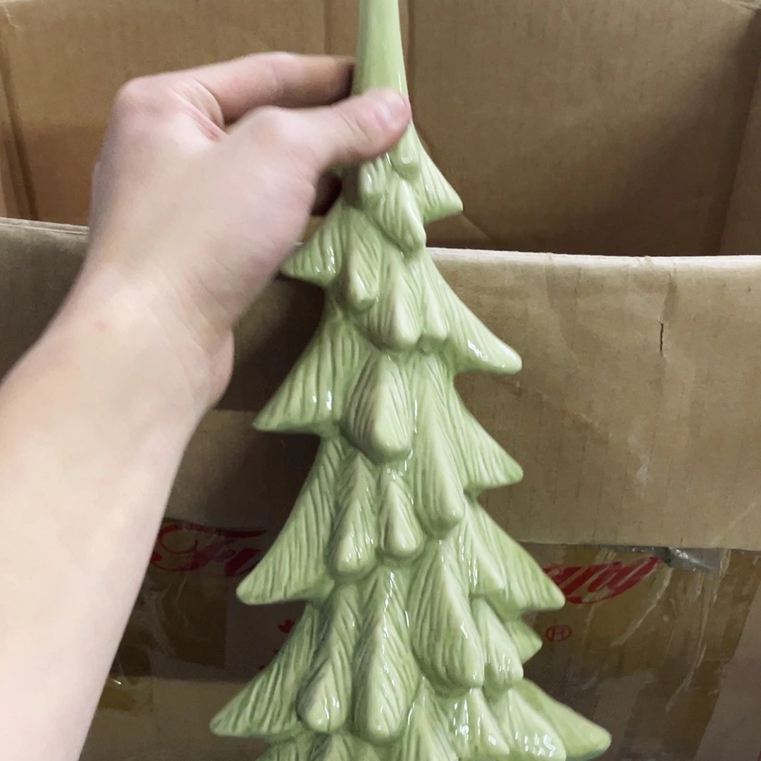 摆件         微瑕。