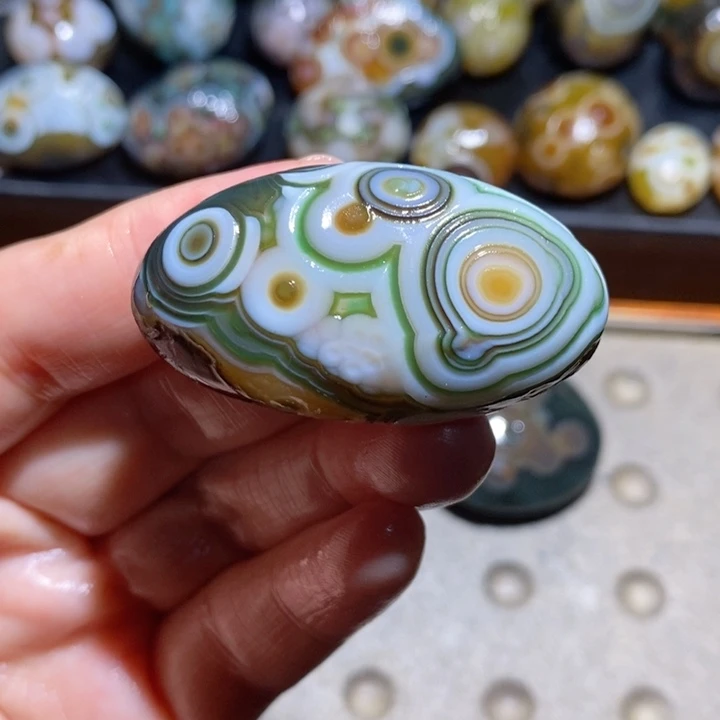 未镶嵌玛瑙/玉髓珠宝半成品141