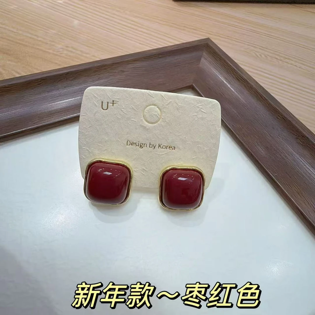 铜合金耳饰 【红色方糖】复古方糖经典红色显白耳饰耳环 S78