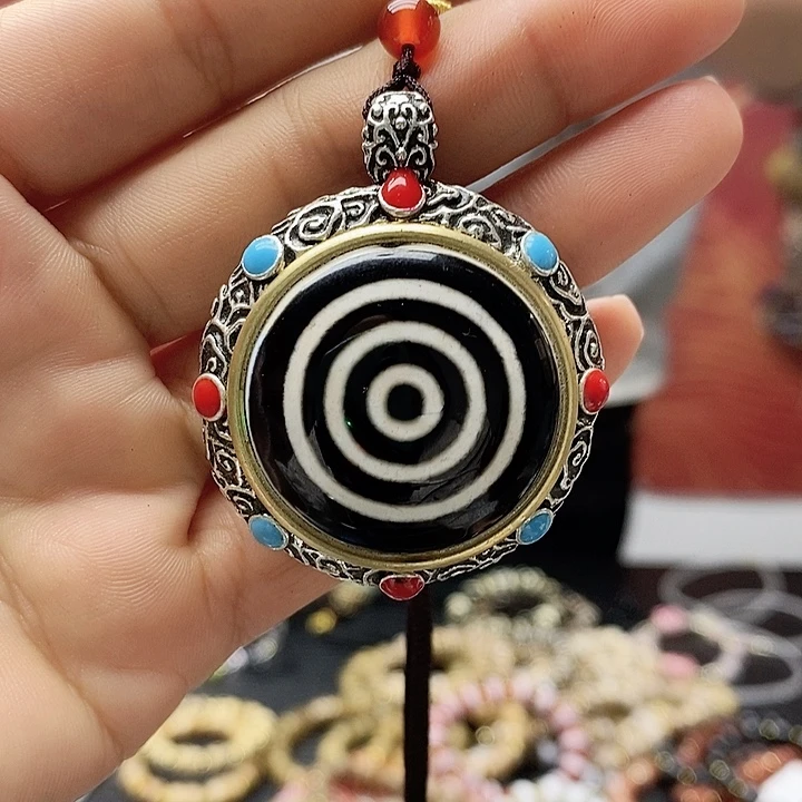 玛瑙/玉髓合金颈饰