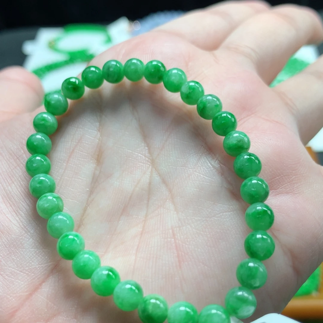 翡翠未镶嵌手链翡翠