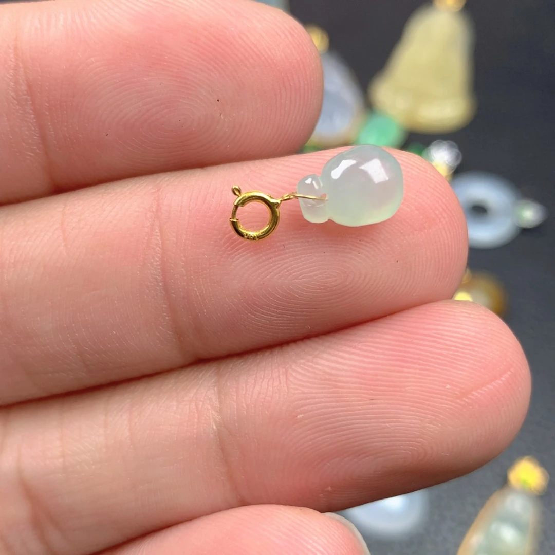 【闪购商品】颈饰18K金镶嵌翡翠翡翠