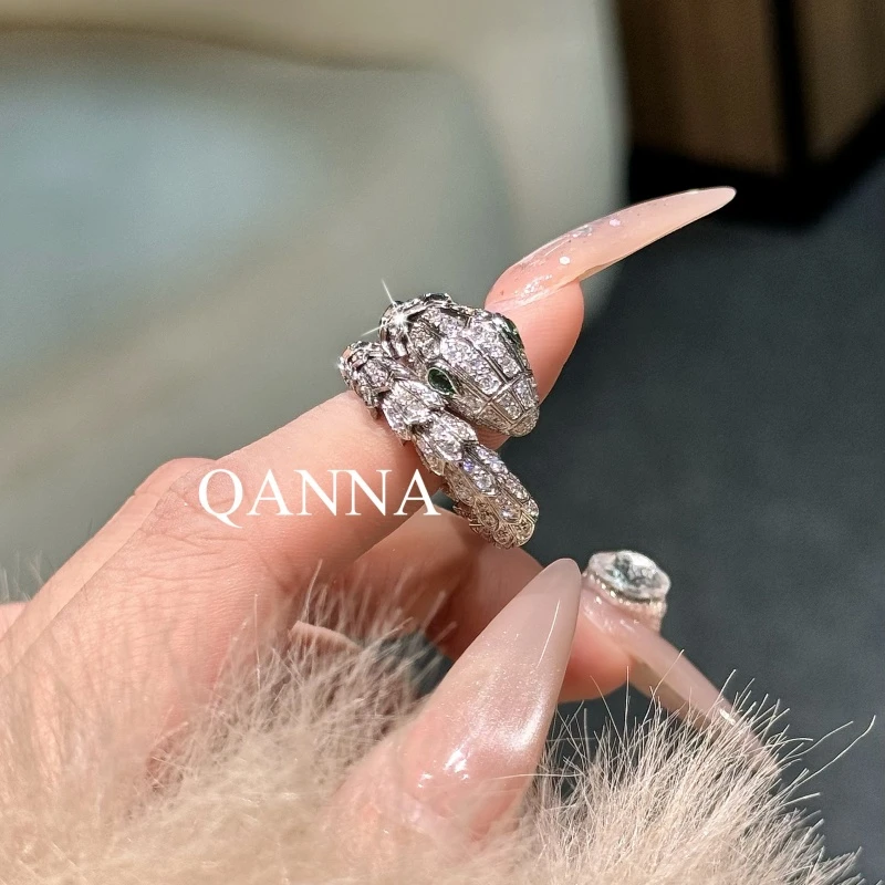 QANNA【豪华蟒蛇】【大钻重金版蛇戒】欧美风个性时尚蛇骨钻石戒指AY