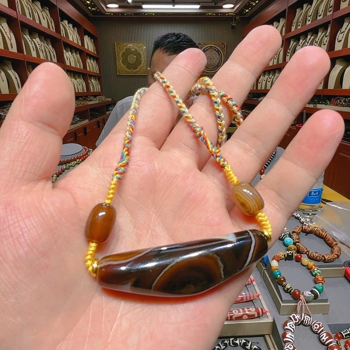 未镶嵌玛瑙/玉髓珠宝奇石