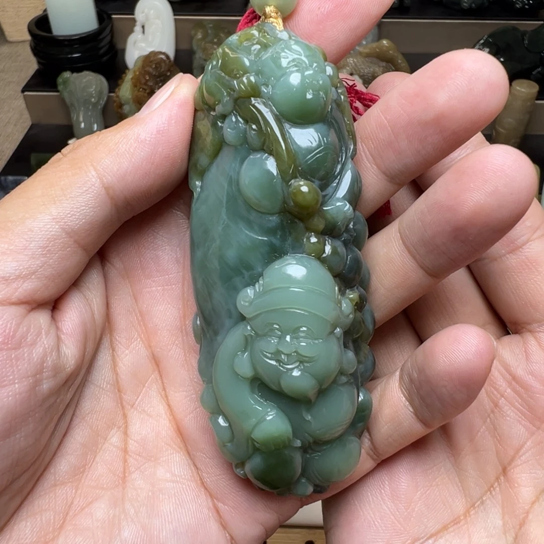 未镶嵌和田玉把件