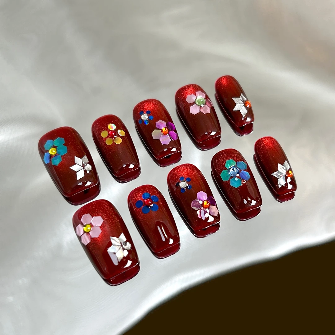 【万花筒】蓝珊手工穿戴甲彩色亮片拼花高级红绵密猫眼新年显白气质