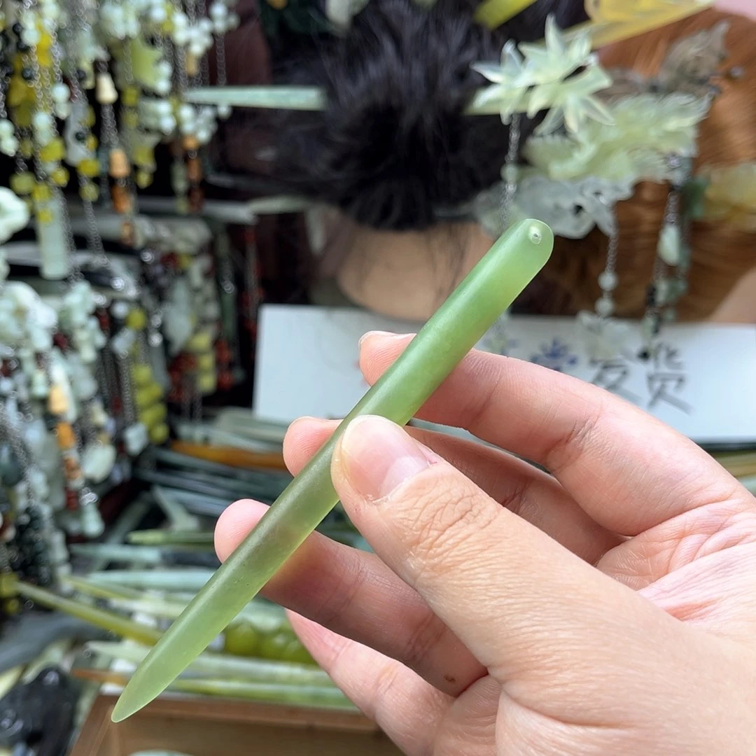 蛇纹石玉发饰未镶嵌长度12厘米左右