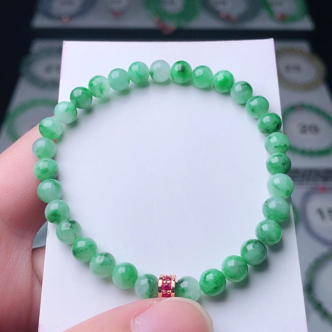 翡翠未镶嵌手链翡翠