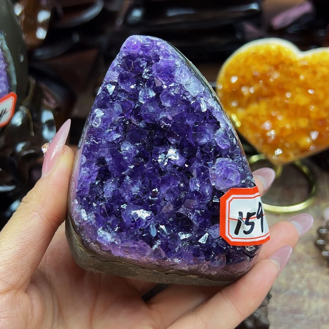 水晶大型摆件未镶嵌