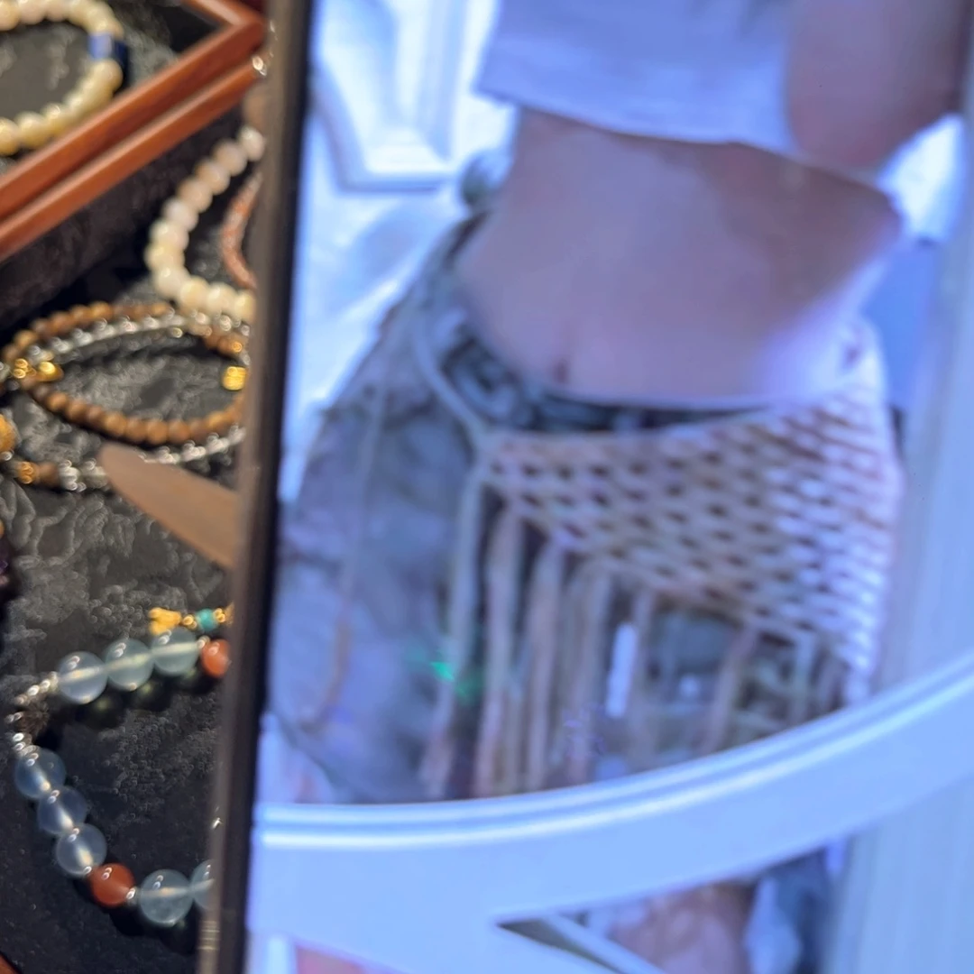 K***.哈哈哈哈哈哈哈哈哈哈