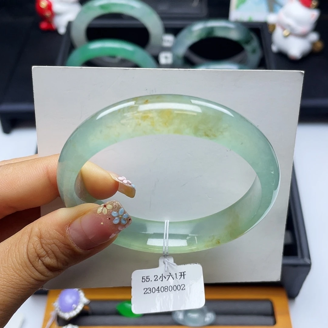 翡翠手镯未镶嵌55黄加绿正圈