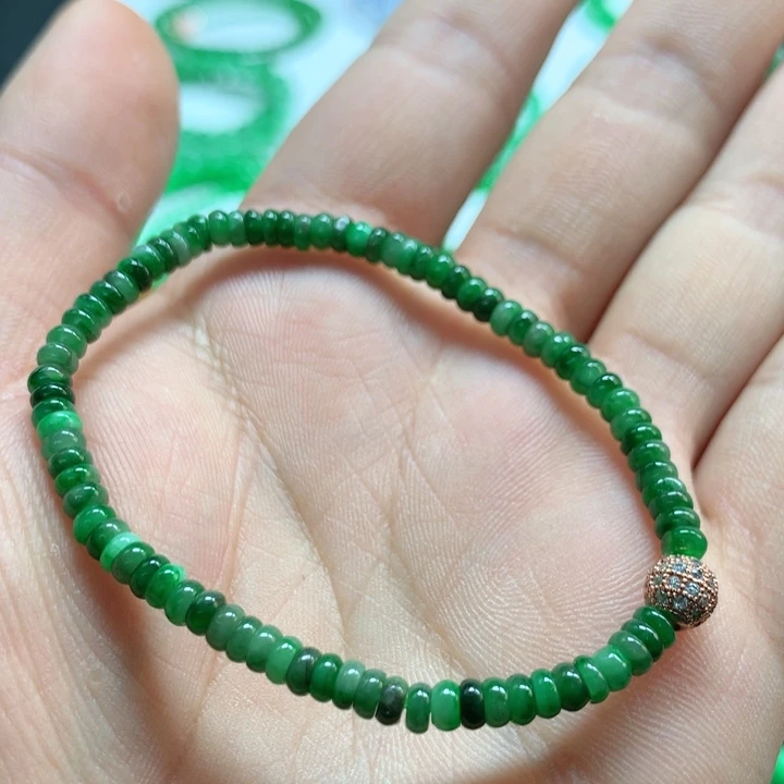 翡翠未镶嵌手链翡翠