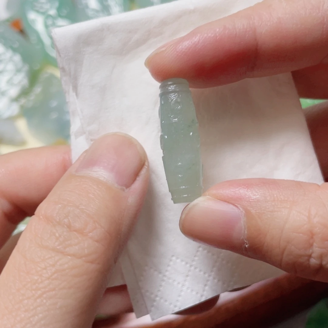 定制翡翠未镶嵌随行