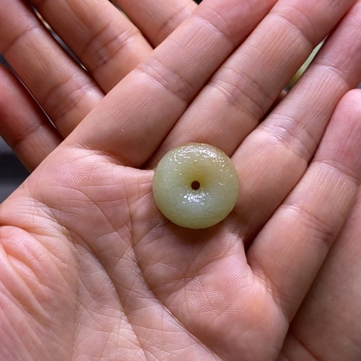 优****颈饰未镶嵌和田玉