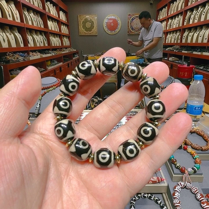 未镶嵌玛瑙/玉髓珠宝奇石