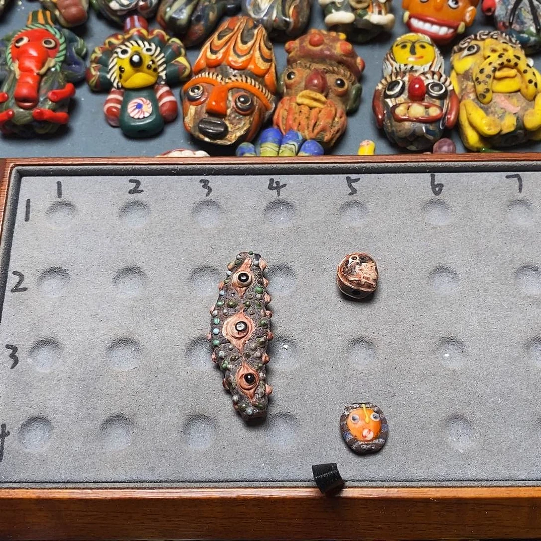 琉璃项链印度尼西亚05