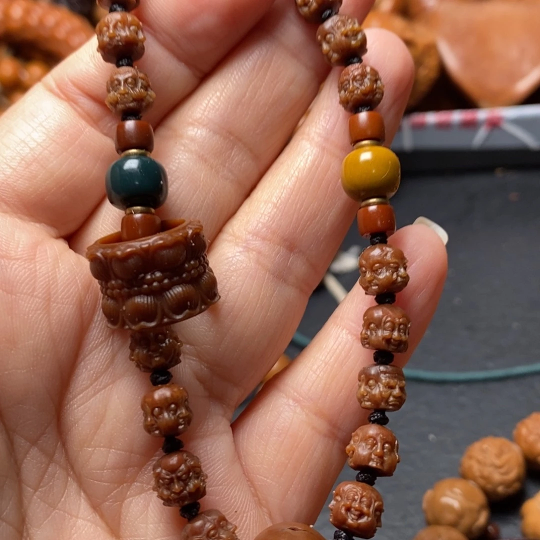 吊坠猴头核桃橄榄