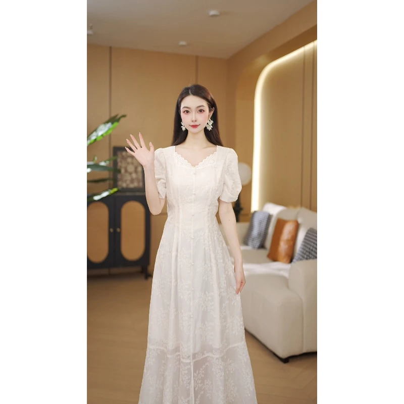 艾格法式蝴蝶袖连衣裙女夏季天丝面料质感刺绣蕾丝领小个子长裙子