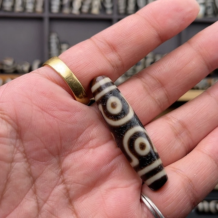 玛瑙/玉髓颈饰未镶嵌上肯台珠玛瑙条纹