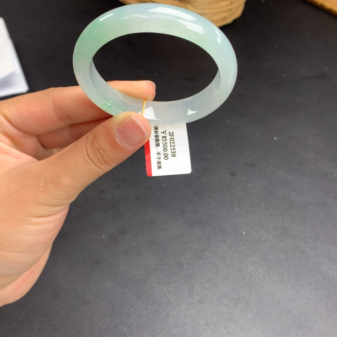 翡翠手镯未镶嵌53冰绿贵妃